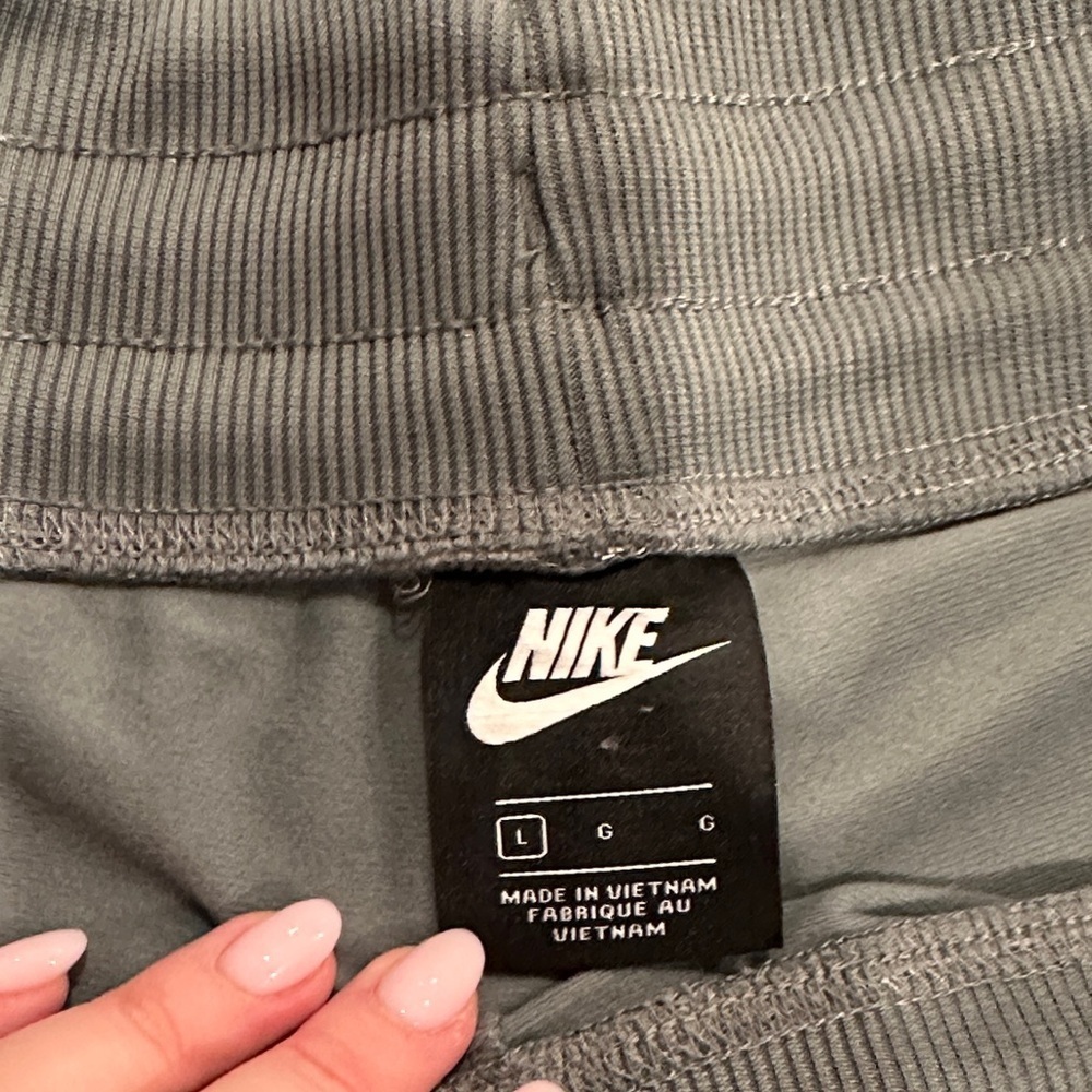 Nike Women's Gray and White Track Pants - Picture 2 of 2